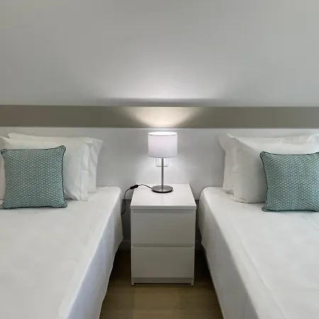 Апартаменты Bellevue Da Rocha *